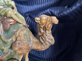 Figura cerámica Reyes Magos camello