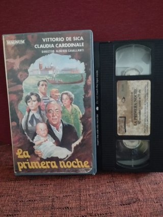 Película VHS edición videoclub a 2 euros unidad