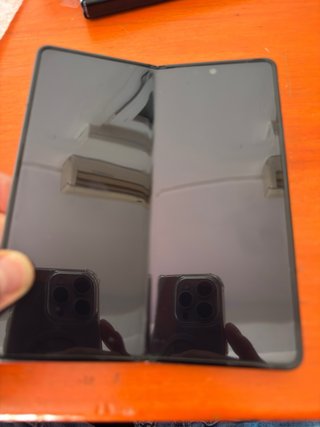 Samsung Z fold 4 schermo interno rotto