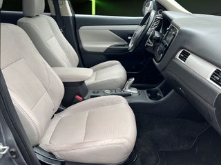 Mitsubishi Outlander 2.0 PHEV Motion 4WD Auto 149 kW (203 CV)