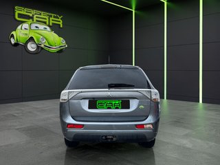 Mitsubishi Outlander 2.0 PHEV Motion 4WD Auto 149 kW (203 CV)