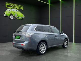 Mitsubishi Outlander 2.0 PHEV Motion 4WD Auto 149 kW (203 CV)