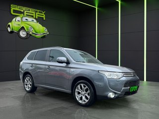 Mitsubishi Outlander 2.0 PHEV Motion 4WD Auto 149 kW (203 CV)