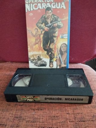 Películas VHS a 2 euros unidad edición videoclub