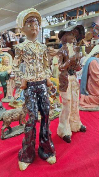 2 Figuras de Porcelana