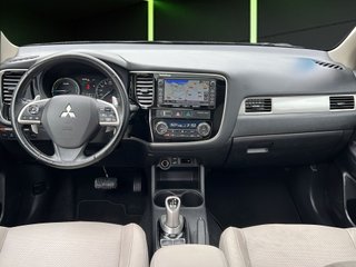 Mitsubishi Outlander 2.0 PHEV Motion 4WD Auto 149 kW (203 CV)