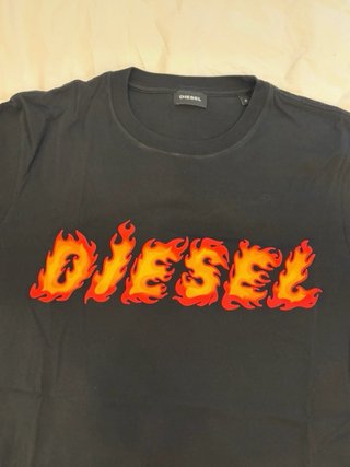 Camiseta Diesel Logo Fuego Talla S