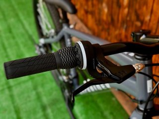 Bicicleta Montaña Rockrider Gris