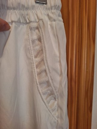 Pantalón de verano blanco