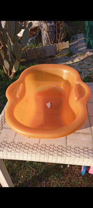 Vaschetta bagno neonato arancione