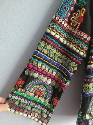 Chaqueta Zara bordada multicolor