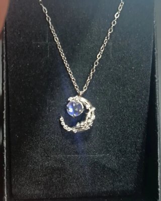 Collar Luna Plata Ley Ópalo Azul