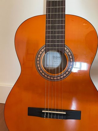 Guitarra marca José Torres + funda