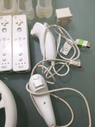 Mandos Wii ..todo el pack barato 40€ suelto 9 €