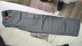 Pantalones de trabajo grises