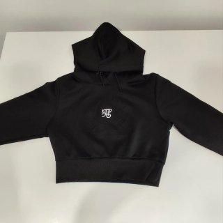 Sudadera negra crop de deporte con capucha