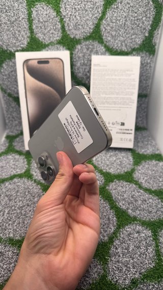 iPhone 15 Pro 256GB Grigio - 87% Batteria