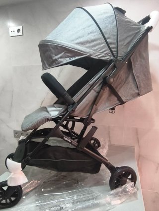Inglesina Sketch gris silla de paseo