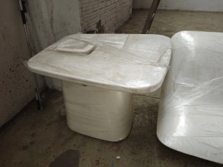 Mesa /Sillas plastico de Diseño para Piscina etc