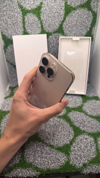 iPhone 16 Pro Max 256GB Oro - Come Nuovo BATT 100%