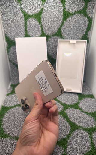 iPhone 16 Pro Max 256GB Oro - Come Nuovo BATT 100%