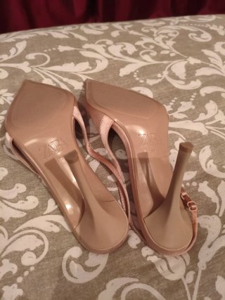 Zapatos tacón Zara rosa satinado Talla 38