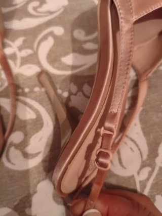Zapatos tacón Zara rosa satinado Talla 38