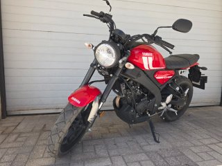 Yamaha XSR 125 2022 Roja