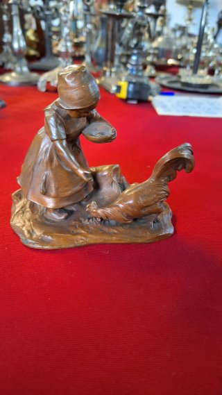 Figura bronce firmada Gruber