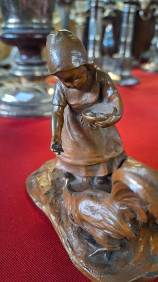 Figura bronce firmada Gruber