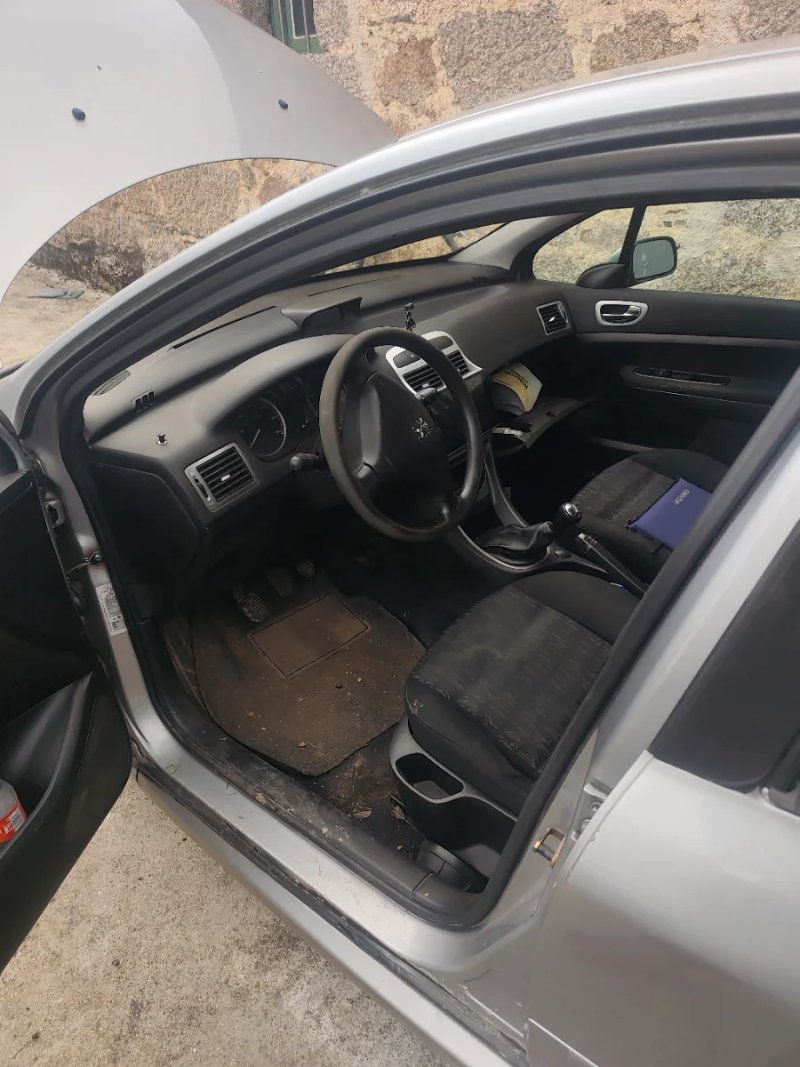 Peugeot 307 2004 - foto 1