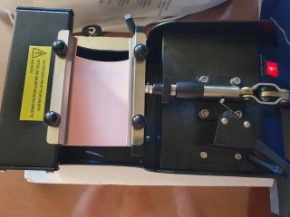 Plancha de tazas con resistencias intercambiables