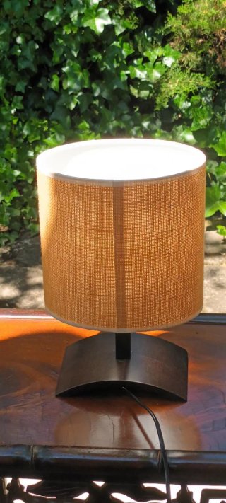 Lámpara auxiliar Kenia tela y madera