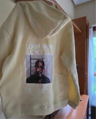 Sudadera Travis Scott Cactus Jack Amarilla
