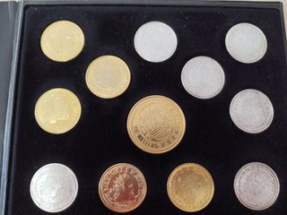Libro Dinero con Historia I Reyes Católicos
