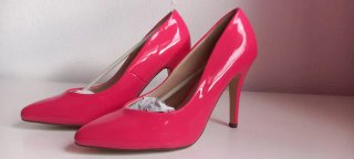 Zapatos tacón fucsia charol talla 39
