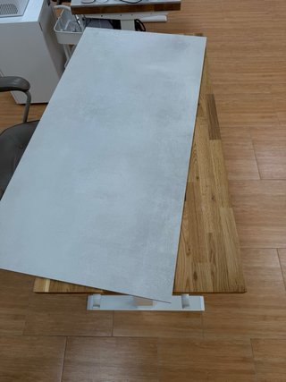 Mesa elevable roble automática