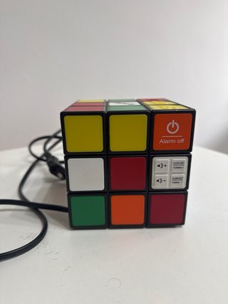 Reloj despertador Cubo Rubik