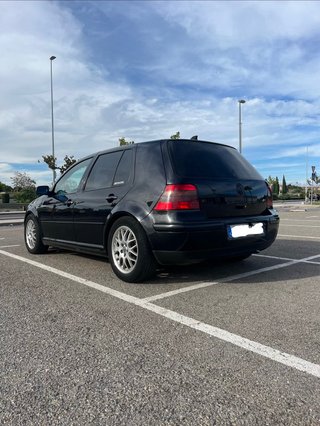Volkswagen Golf 4 GTI
