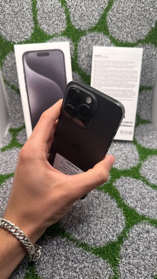 iPhone 15 Pro 128GB Nero - Ottime Condizioni