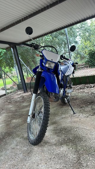 Yamaha DT 125 R Azul/Blanca Enduro Año 2005