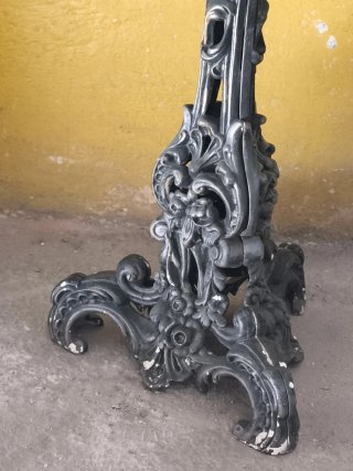 Mesa y sillas jardin
