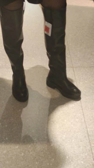 Botas altas de piel Mango negras