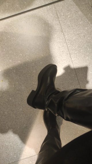 Botas altas de piel Mango negras