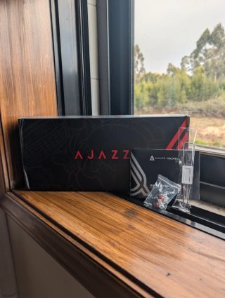 Teclado Mecânico AJAZZ AK820