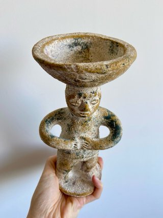 Escultura Candelabro de cerámica antiguo