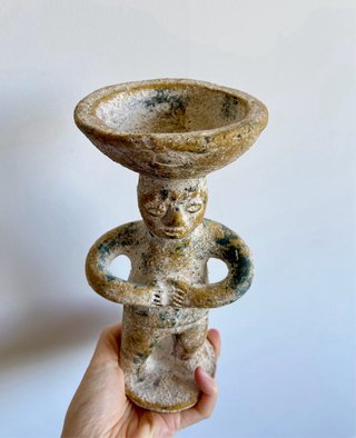 Escultura Candelabro de cerámica antiguo