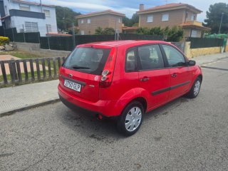 Ford Fiesta 2009 157000km garantia 12 meses