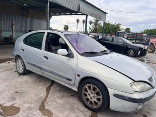 Renault Megane I 1.4 G (1996)