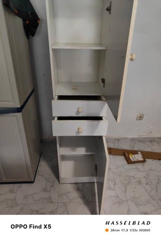 Armario de baño de madera blanco